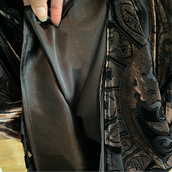 Alexia Admor Chocolate Velvet Dress - Picture 5 of 10